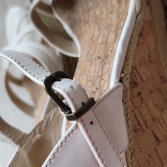 Sonoma Life &Style Womens Wedge Sandal with adjustable straps, Size 7.5M - Picture 9 of 12